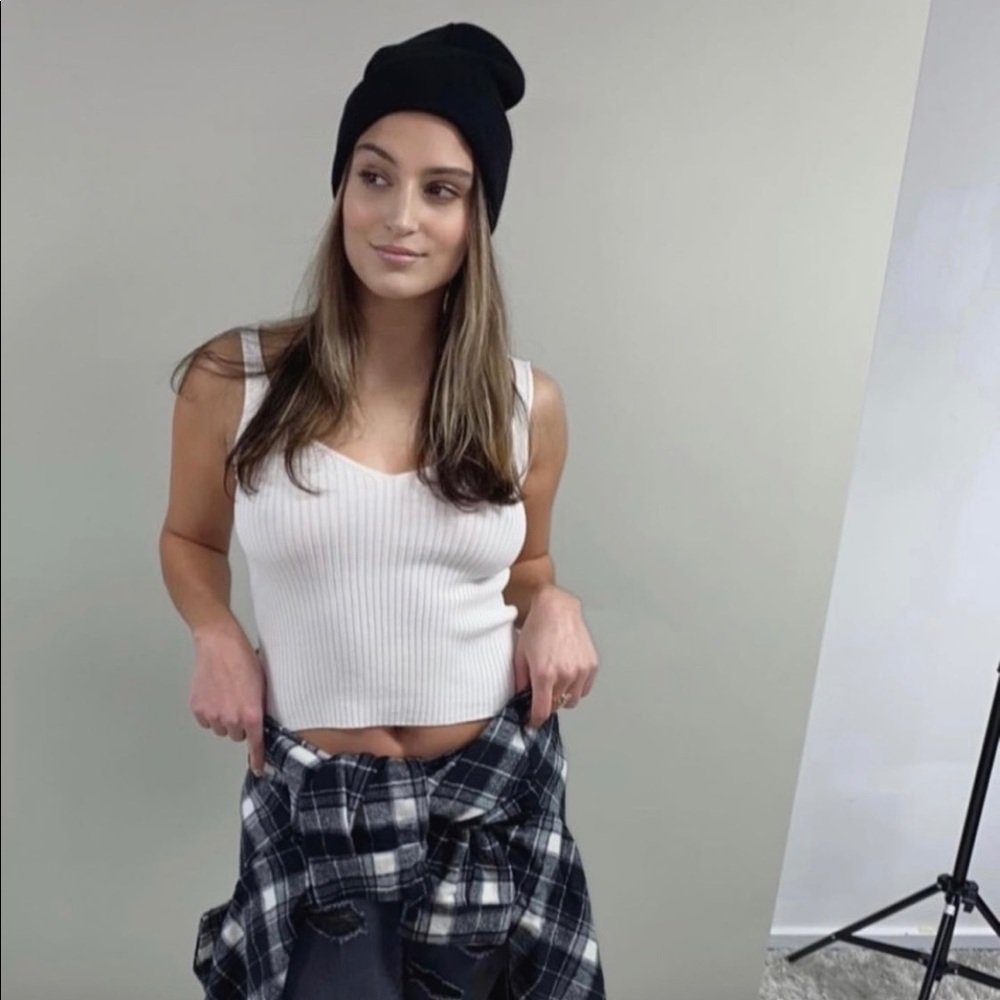 Ribbed knit tank top in white